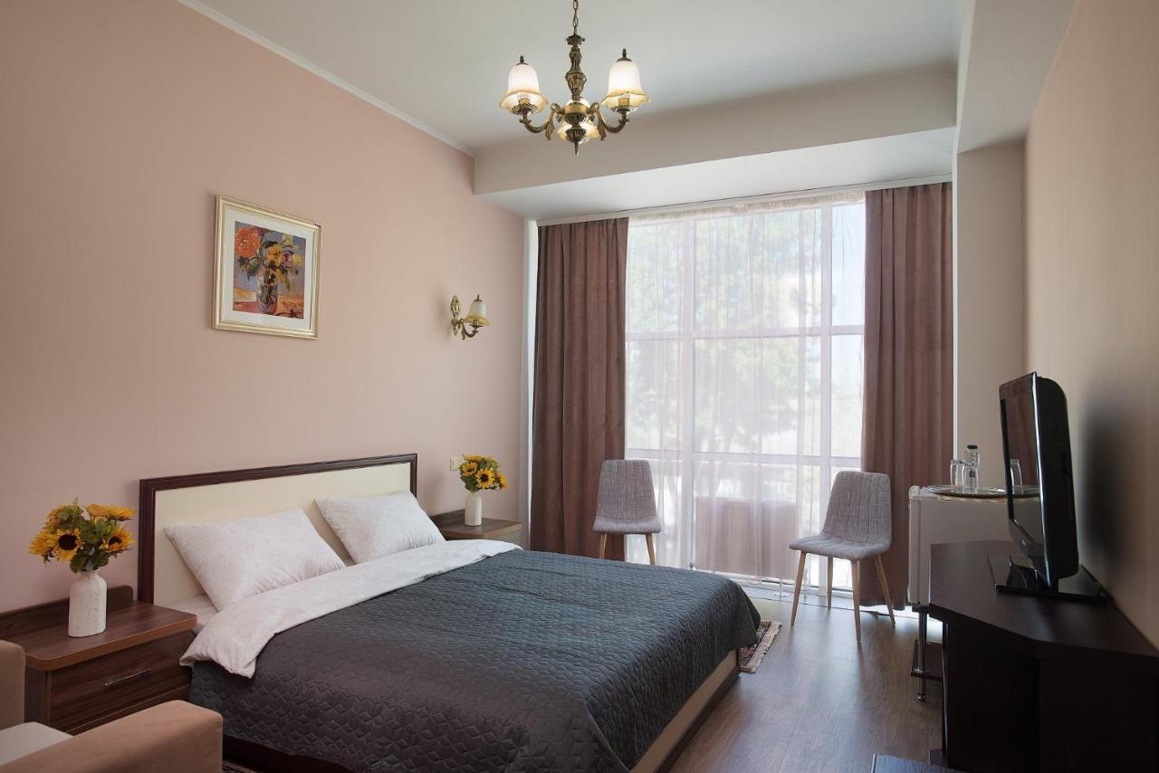 Art Hotel 키시나우 외부 사진